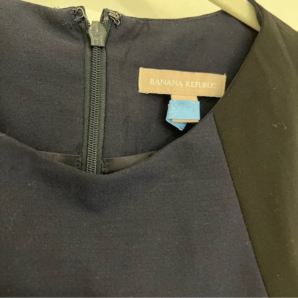 Banana Republic Black and Navy Midi Dress - Picture 3 of 7